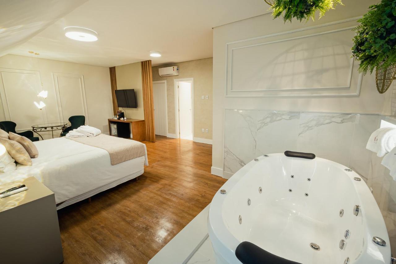 Hotel E Restaurante Giratorio Rf Vision - A Melhor Vista 360 De Gramado Ngoại thất bức ảnh